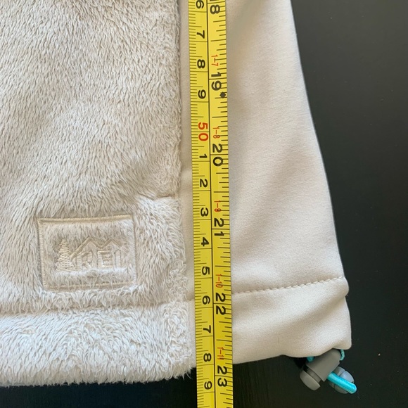 REI Fleece Women’s Jacket - Picture 7 of 9